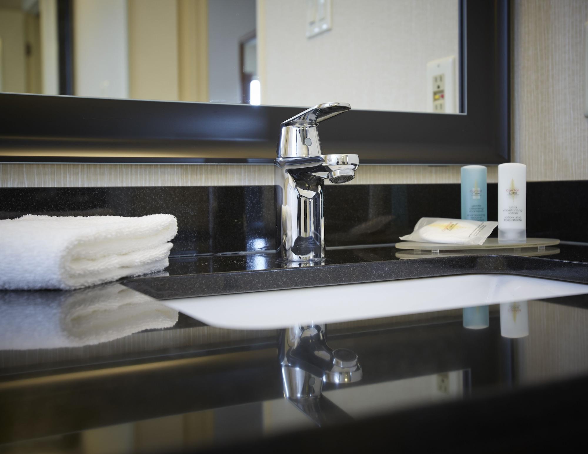 Comfort Inn Riviere-Du-Loup Ngoại thất bức ảnh